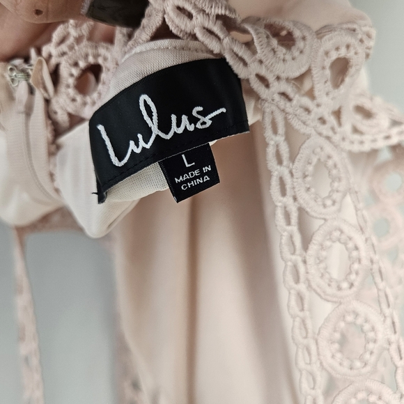 Lulu’s Pink Halter Mini Dress Crochet Large - Picture 9 of 13